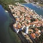 In With Sea View, Terrace, Air Conditioning, Wi-fi Appartement Kampor