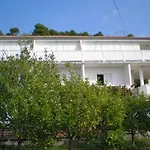 In With Sea View, Terrace, Air Conditioning, Wi-fi * Kampor