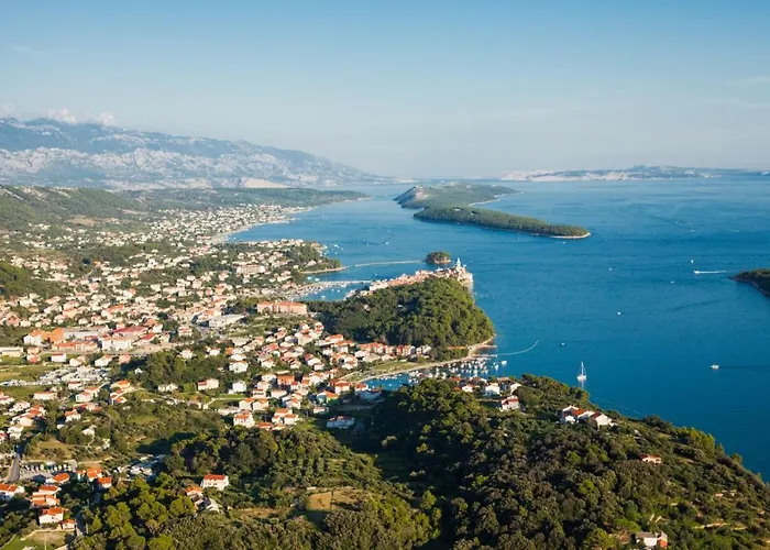 In With Sea View, Terrace, Air Conditioning, Wi-fi Apartman *