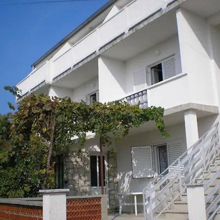 In With Sea View, Terrace, Air Conditioning, Wi-fi Kampor