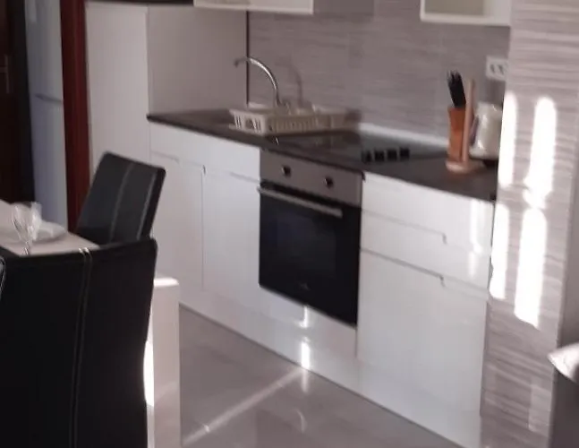 In With Sea View, Terrace, Air Conditioning, Wi-fi Kampor